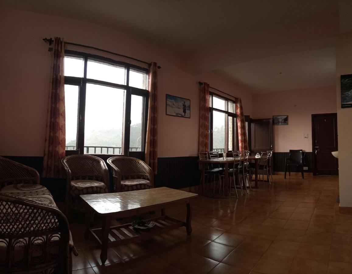 Thakur Homes- Couple And Family Friendly Homestay Shimla Zewnętrze zdjęcie