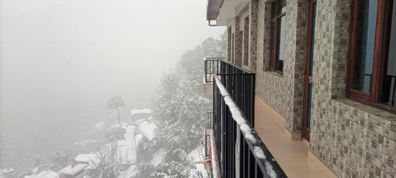 Thakur Homes- Couple And Family Friendly Homestay Shimla Zewnętrze zdjęcie