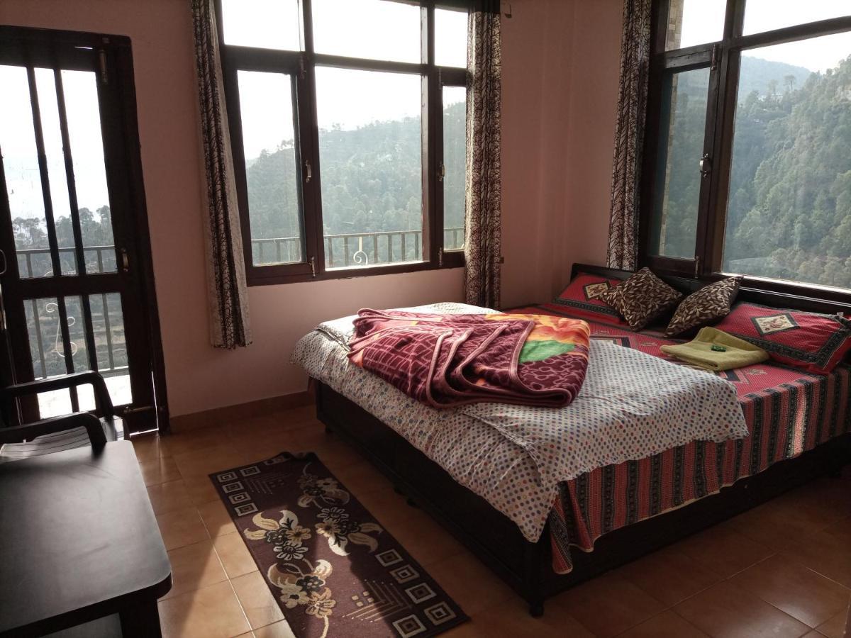 Thakur Homes- Couple And Family Friendly Homestay Shimla Zewnętrze zdjęcie